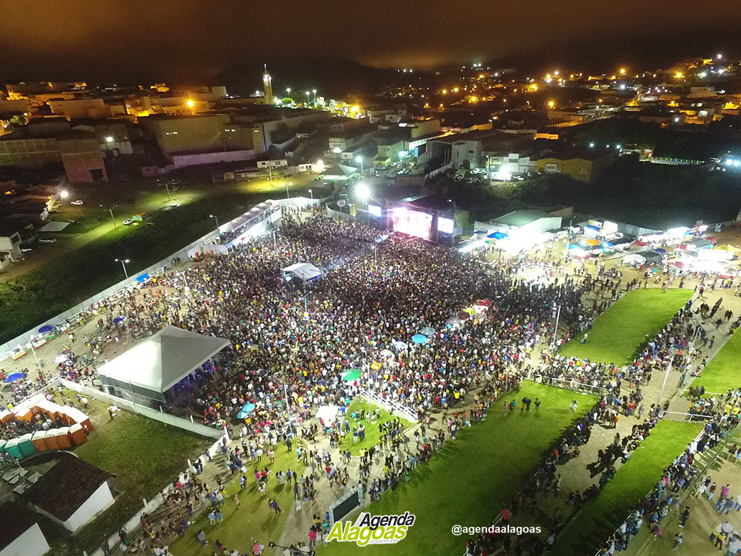 Secretário de Saúde prevê retomada gradual do setor de eventos em outubro