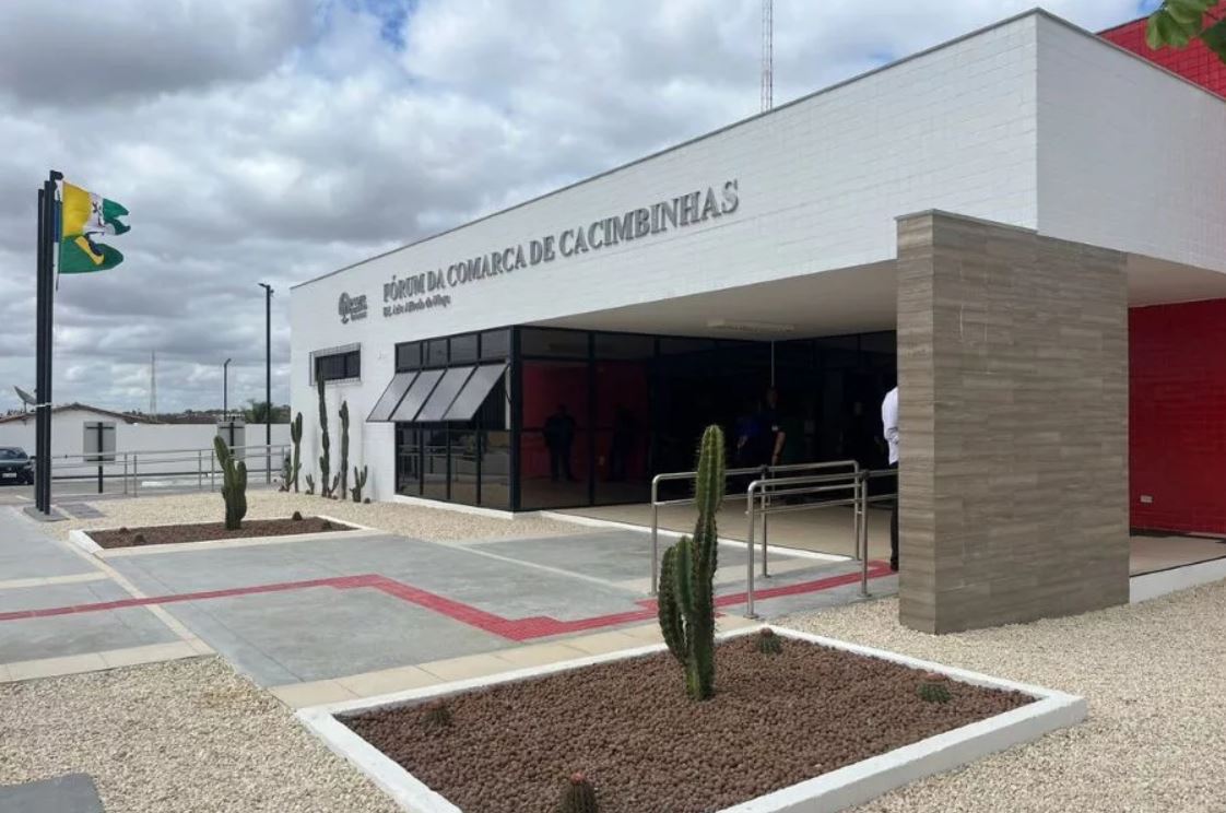 Dois homens são condenados a mais de 26 anos de prisão por estupro em Dois Riachos